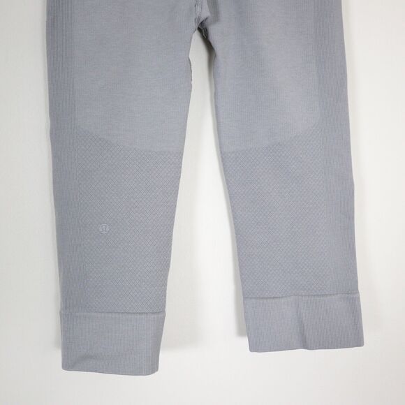 Lululemon Size 4 Seamlessly Street Crop Heathered Medium Grey Leggings - Picture 11 of 12